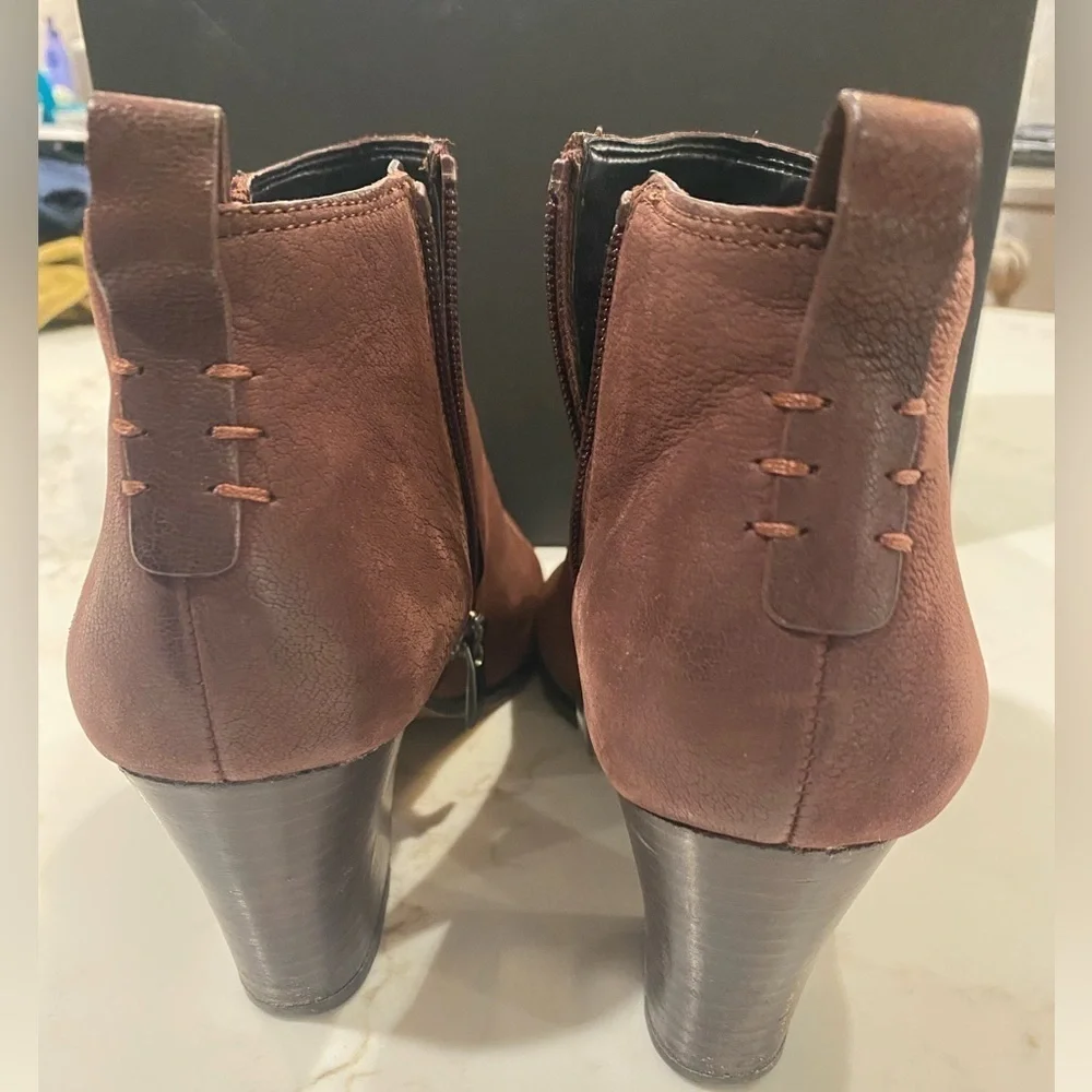 Franco Sarto Women's Burgundy Cordovan Red Suede Leather Boots Booties Size 7.5